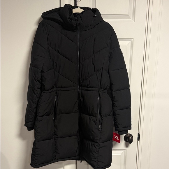 Dkny Jackets & Blazers - DKNY Black Puffer Jacket